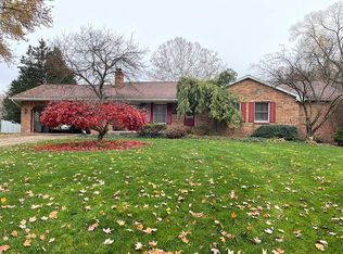 1351 Shannon Rd, Girard, OH 44420