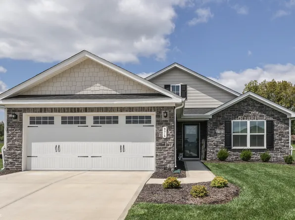 976 Independence Dr, Edinburgh, IN 46124