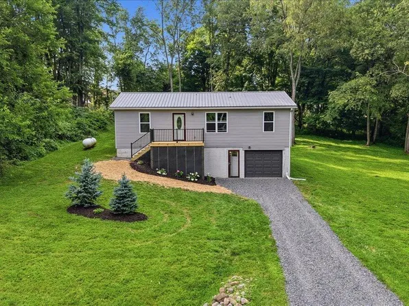 52 Eastway Ct, Howard, OH 43028