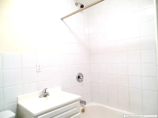 Rented by Sovereign Associates | media 6