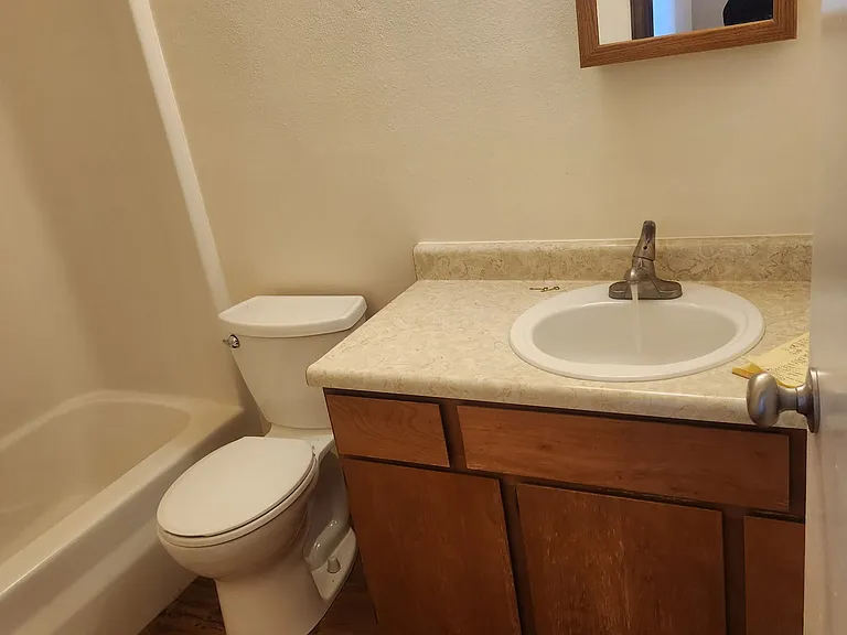 1237 Garfield St #1237 — Photo 4