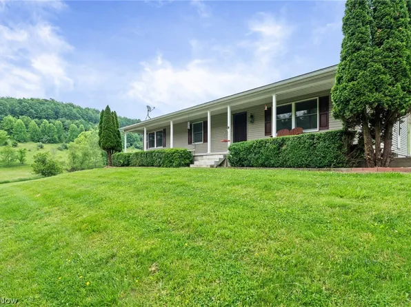 11799 Glasgow Rd SW, Port Washington, OH 43837