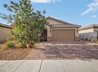 512 Shimmering Sands Ave, North Las Vegas, NV 89031