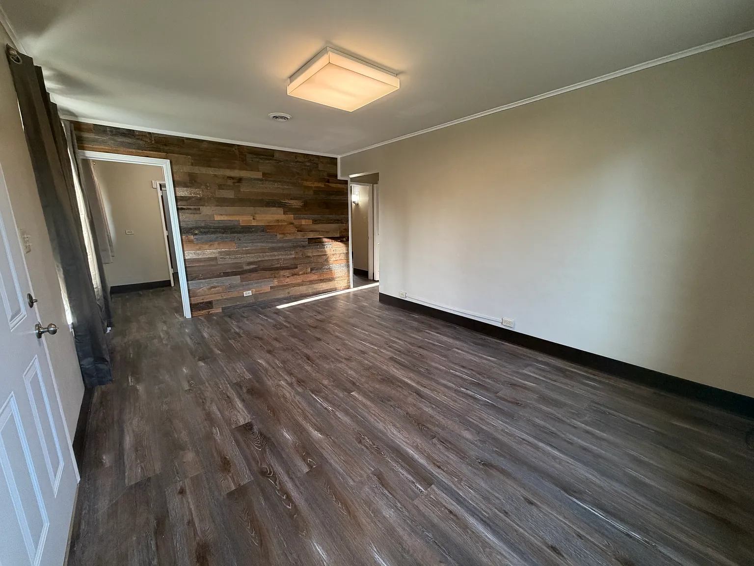 2 bed, 768 sqft, $1,400 — Photo 4