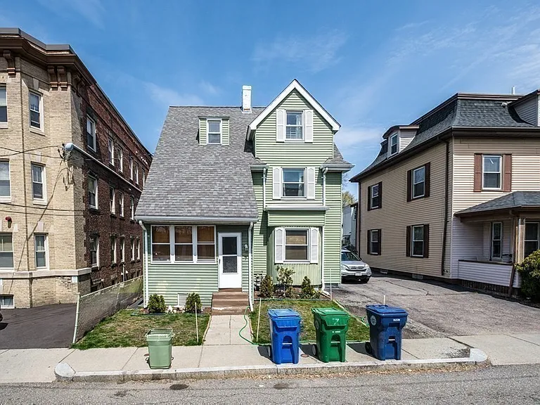 7 Orchard St #1 — Photo 22