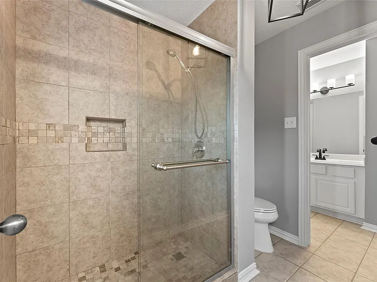 18 Degas Park Dr — Photo 33