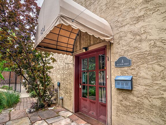 4th image of 924 N Logan St #4185880