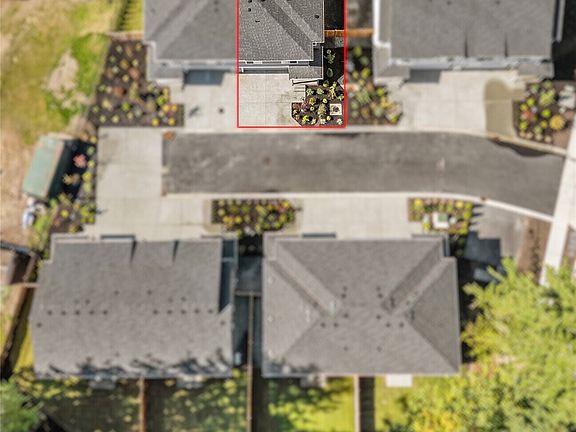 3rd image of 118 169th Place SW #B