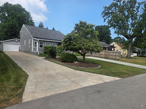 2nd image of 1036 Northgate Dr