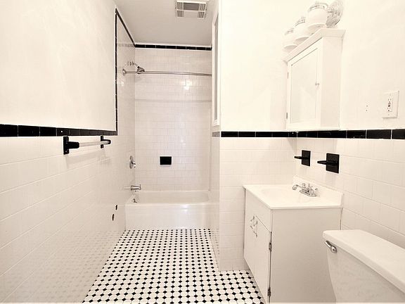 5th image of 110 E 17th St APT 3F
