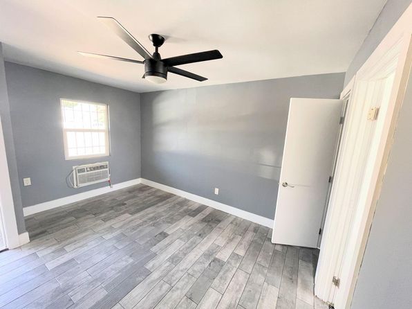 1702 N Long Beach Blvd #15