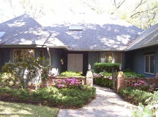 12 Sparrow Hawk Ct, Hilton Head Island, SC 29926