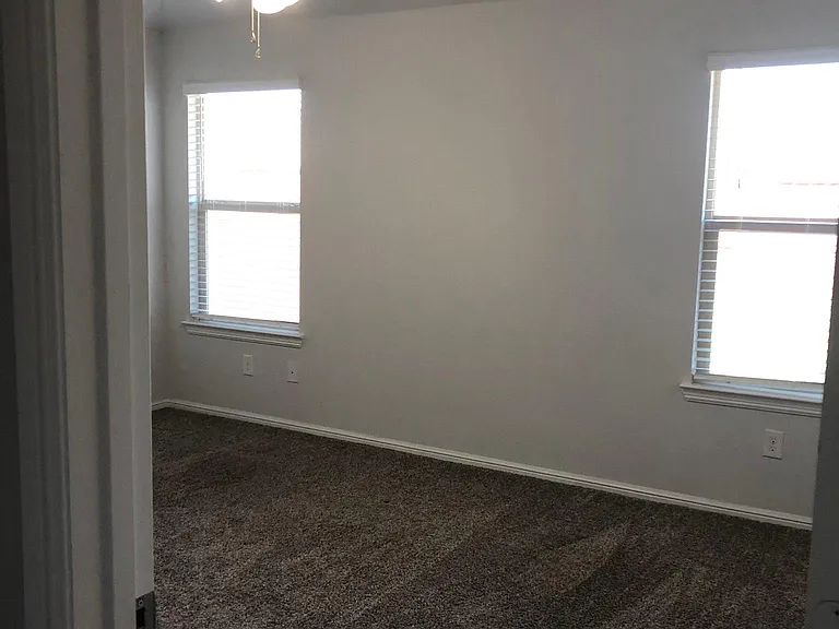 2225 Denmark Ln — Photo 8