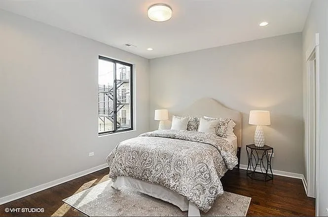 2420 W Fillmore St #3 — Photo 1
