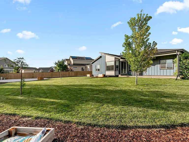 6837 Grassy Range Dr — Photo 24