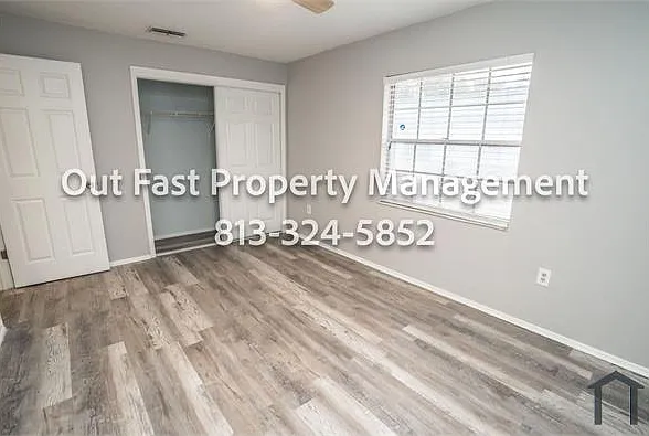 1277 Sylvia Ave — Photo 17