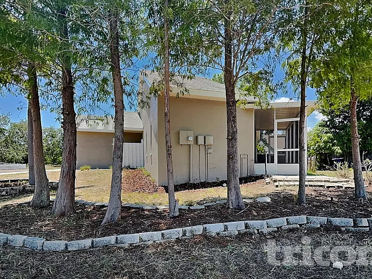 229 Lookout Dr — Photo 16