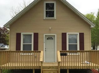 1110 Ellis Blvd NW, Cedar Rapids, IA 52405