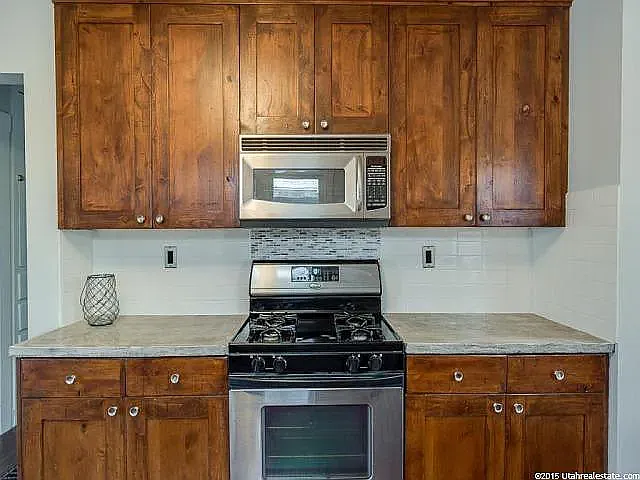 169 E Kelsey Ave — Photo 4