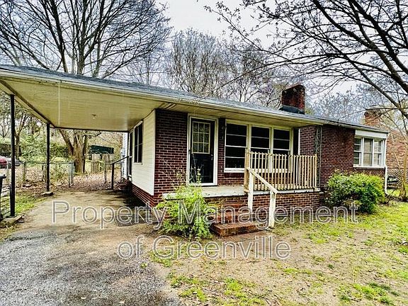 2nd image of 7 Mayflower Ave