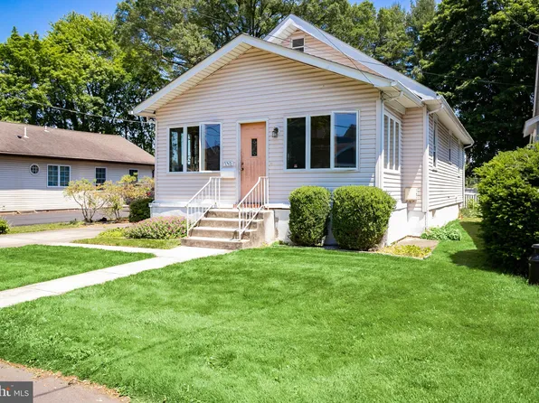 130 Herbert Ave, Hamilton, NJ 08690