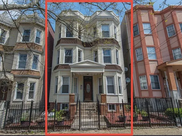 110 Duncan Avenue image 1 of 19