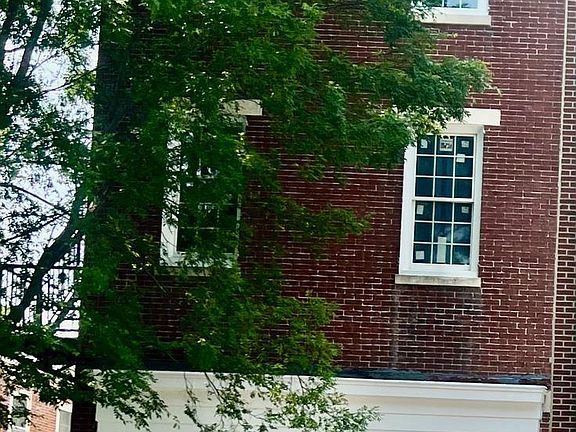 2nd image of 625 Dekalb St APT 4
