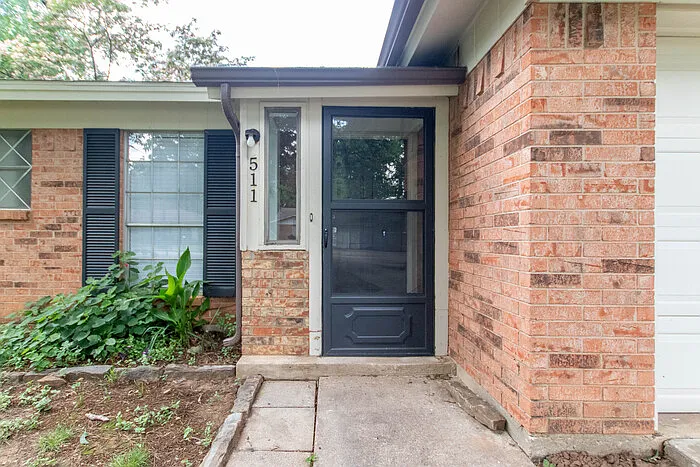 511 Hill St — Photo 23