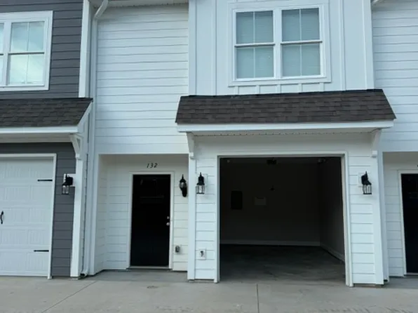 132 Mayport Dr, Statesboro, GA 30458