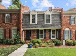 221 The South Chace, Sandy Springs, GA 30328