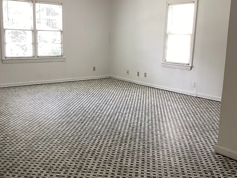 5407 Saint Elmo Ave — Photo 8
