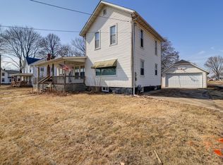 207 S Clinton St, Morrison, IL 61270
