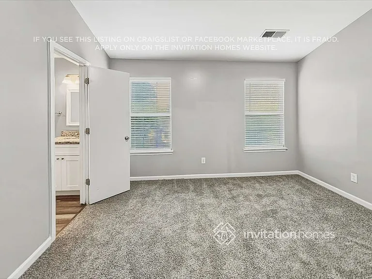 410 Queens Dr SW — Photo 11