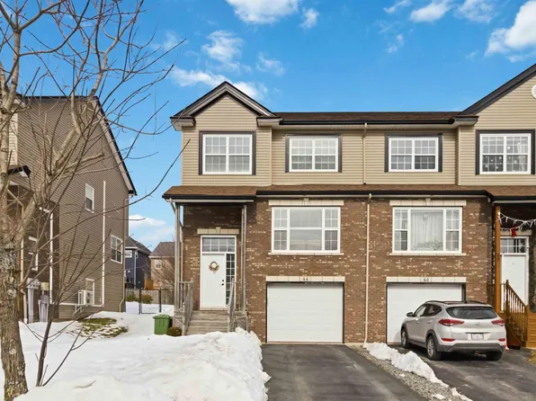 44 Morningfield Ln, Dartmouth, NS B2W 0J6