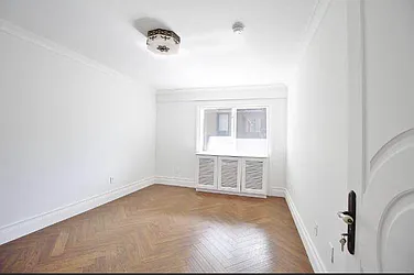 Rented by Urbanite Realty Inc