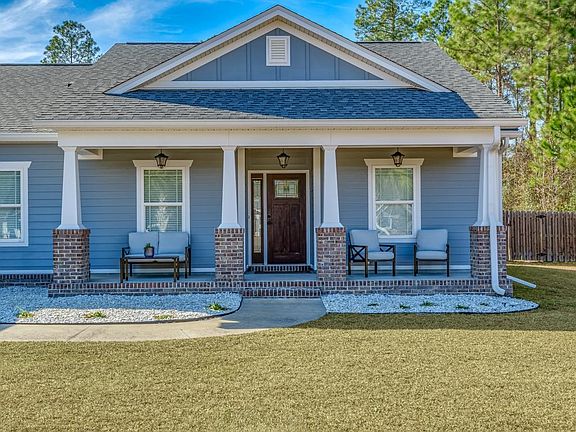2nd image of 617 Parkside Cir