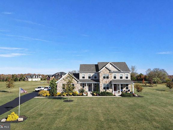 4th image of 10830 Justabout Farms Ln