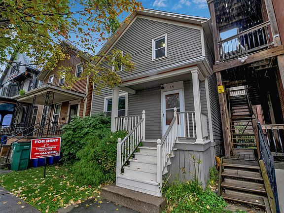 3rd image of 105 Mariner St