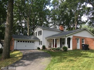 3906 King Arthur Rd, Annandale, VA 22003