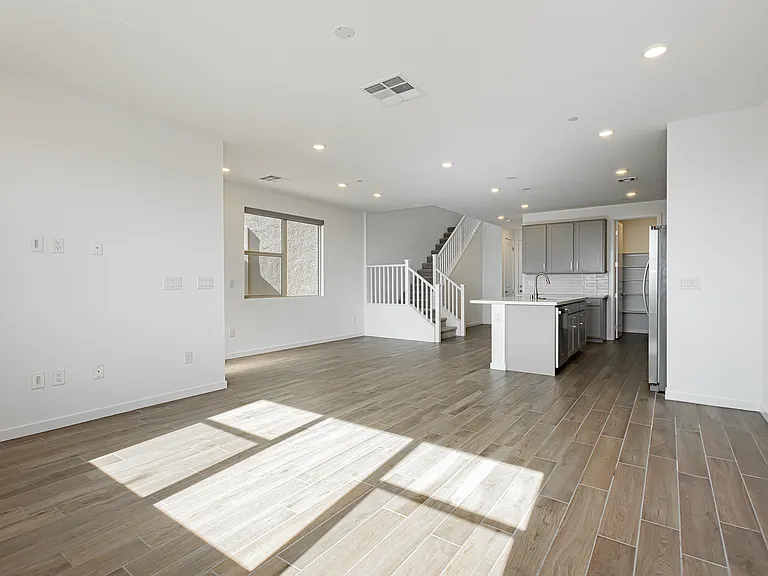 1420 Song Lark Ln — Photo 4