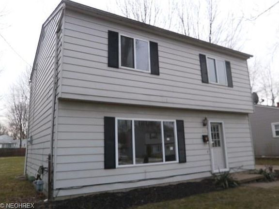 2nd image of 425 Glenwood Dr