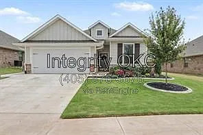 3 bed, 2.0 bath, 1500 sqft, $2,200 — Photo 1