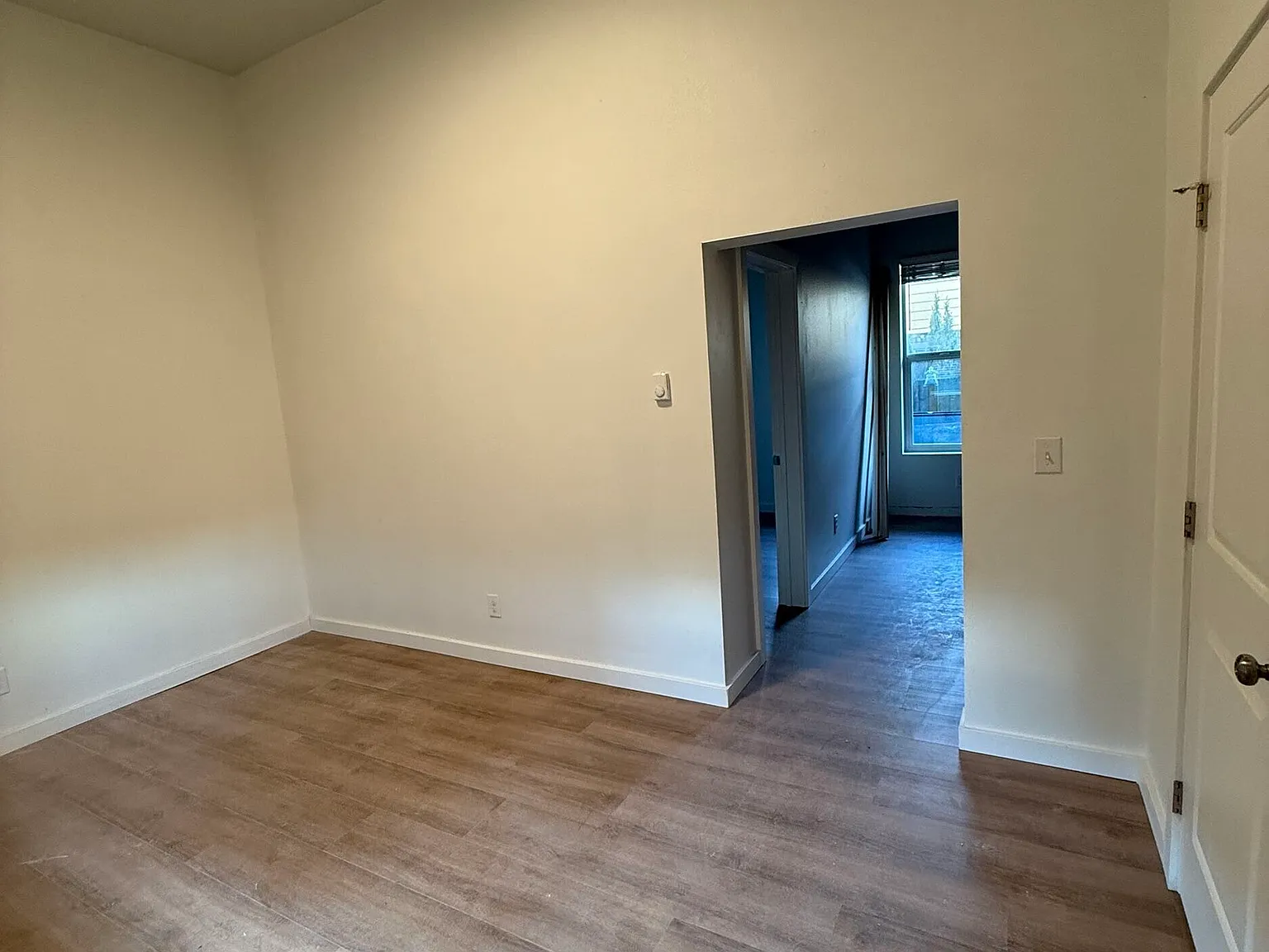Broadway Station Apartments — Photo 4