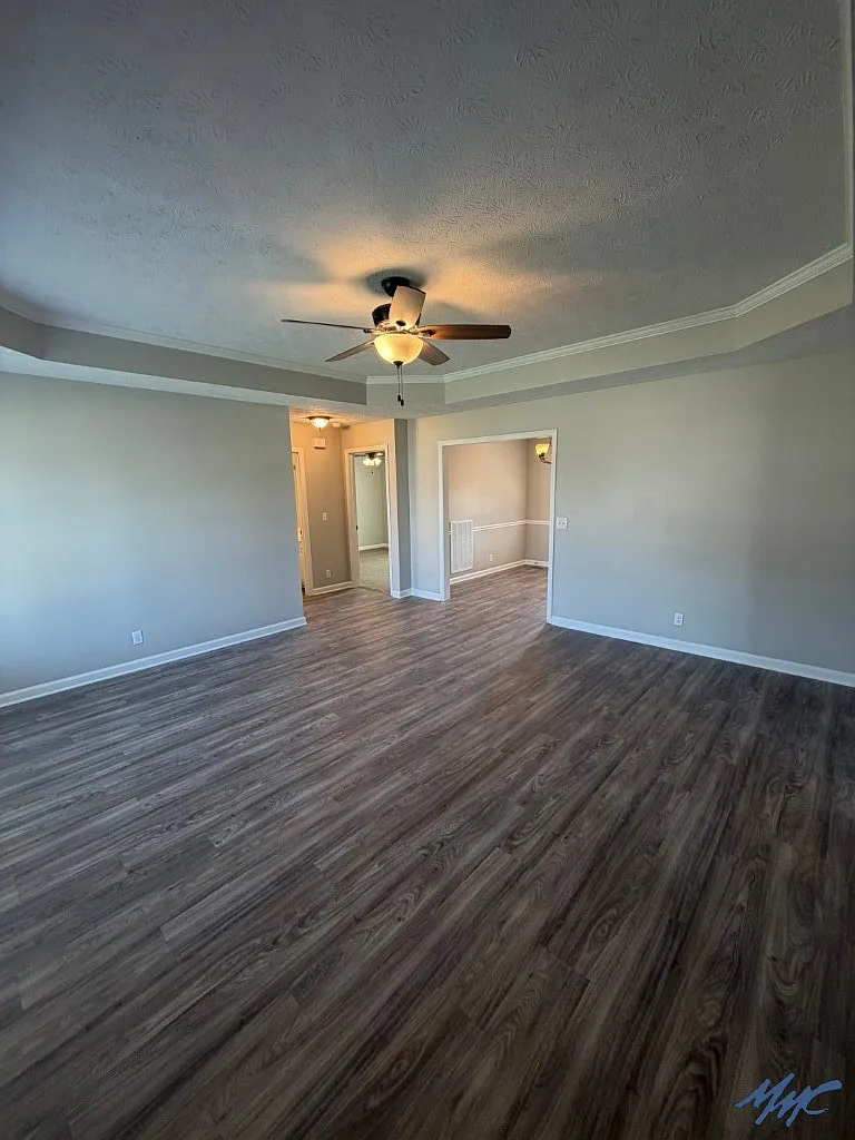 3 bed, 2.0 bath, 1264 sqft, $1,750 — Photo 2