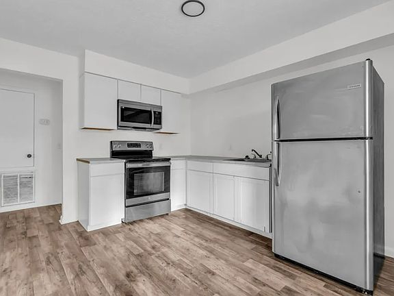 3rd image of 104 Pilcher St #3838af757