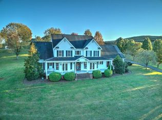 1083 Reed Hollow Rd, Gate City, VA 24251