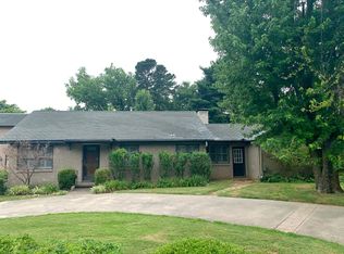 739 N Sunset Dr, Fayetteville, AR 72701