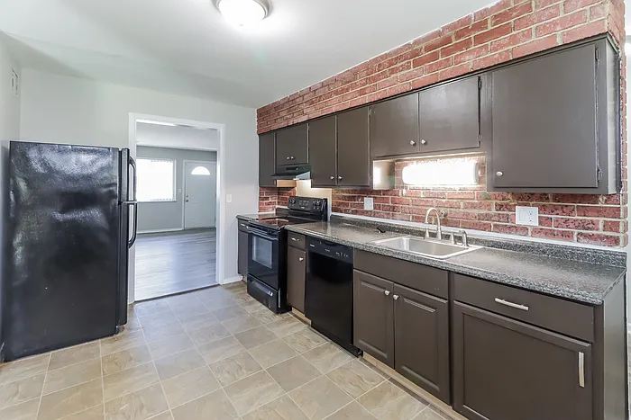 2372 Bluelark Dr — Photo 5