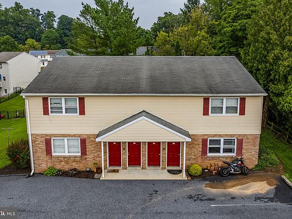 2nd image of 53 Akron Rd #59