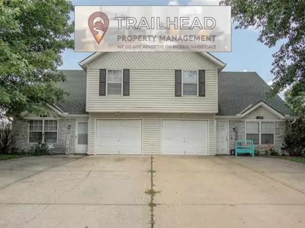 1108 SW Ephraim Dr, Grain Valley, MO 64029